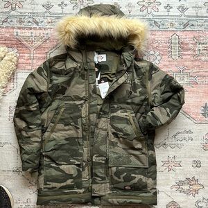 Heavyweight Dickies parka in Camouflage sz S